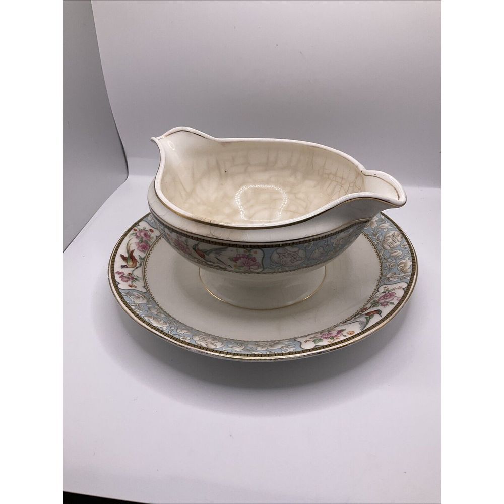 Vintage W. H. Grindley & Co Borada gravy boat W/ Attached Plate 7.5 inch Birds
